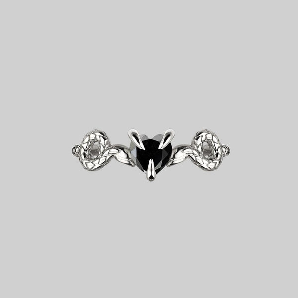 DESIRE. Snakes & Heart Onyx Ring - Silver – REGALROSE